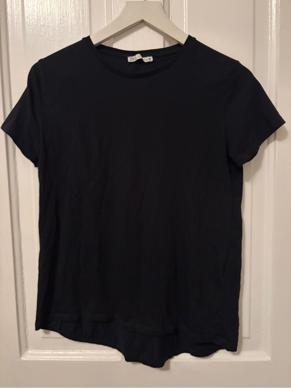 2 for $6 NWOT Zara Classic Crewneck T-Shirt